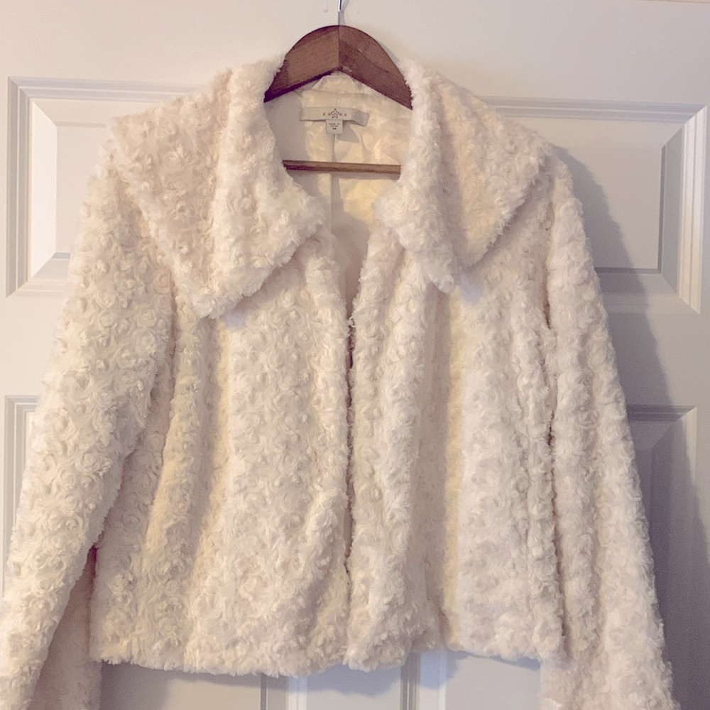 White faux fur jacket. Size M , brand fever